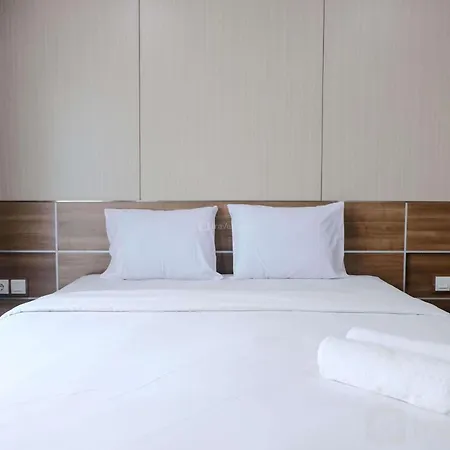 Good Deal Studio Apartment At Green Kosambi Bandung By Travelio